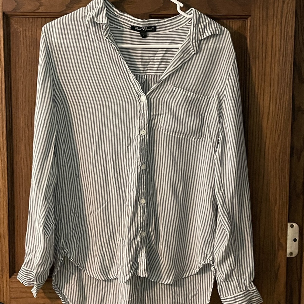 Velvet Heart Multicolored Long Sleeve Button Down Shirt